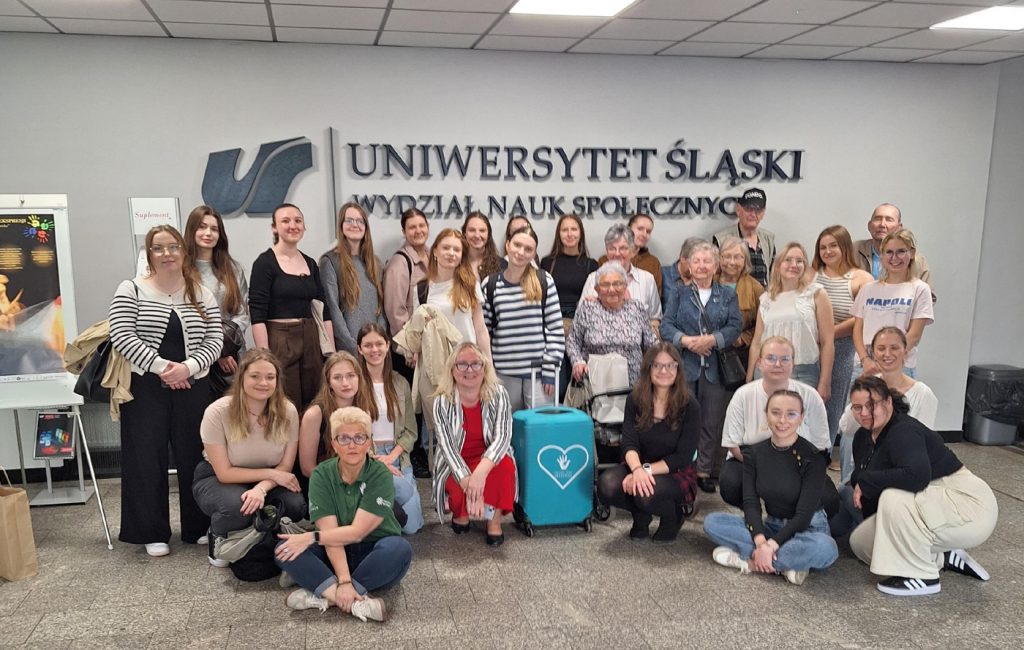 Międzypokoleniowo i edukacyjnie