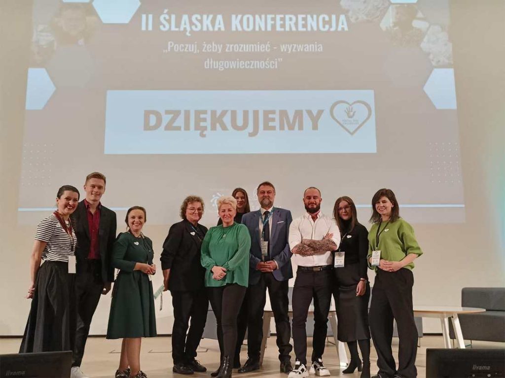 Podziękowania Podziękowania